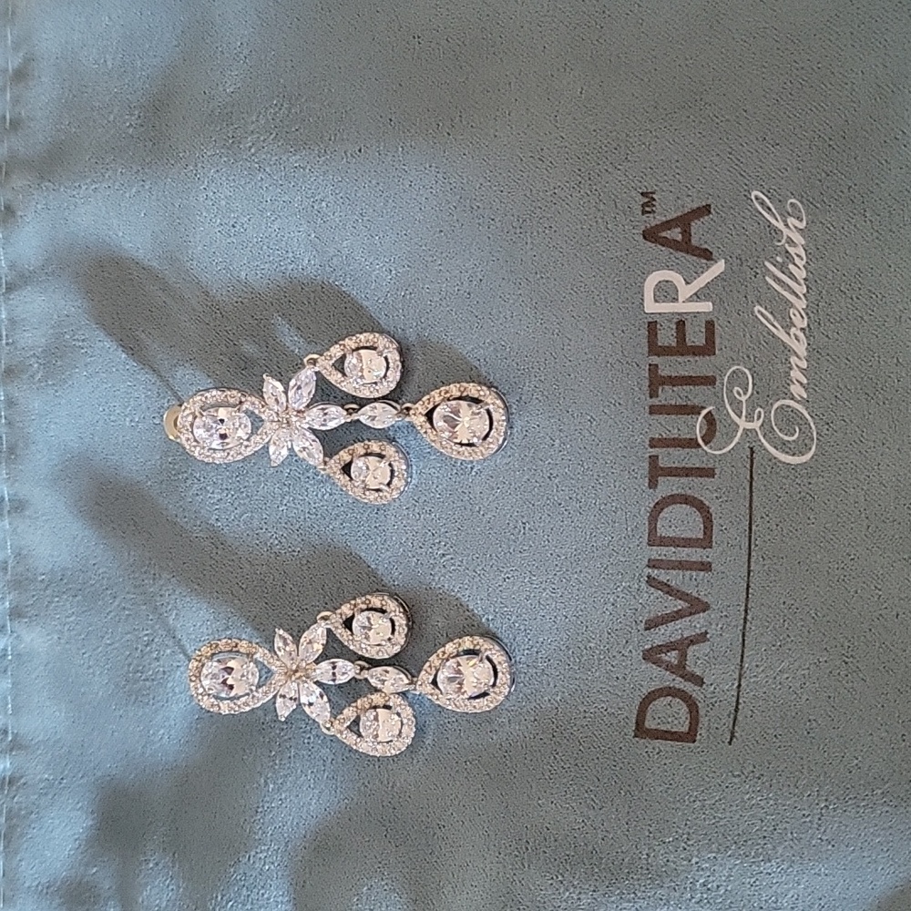 David tutera earrings